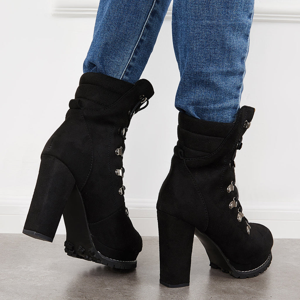 Chic Orthopedic Boots with Unique Design