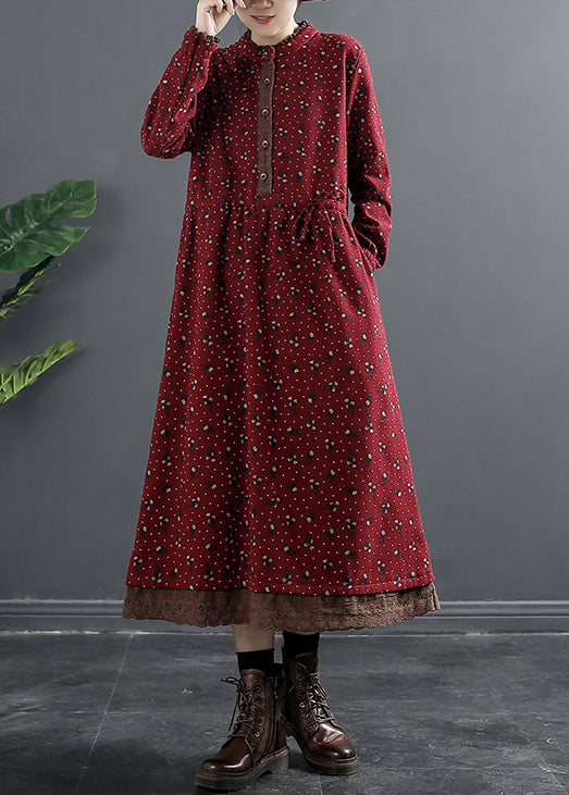 Classic Vintage Dress with a Flattering Fit