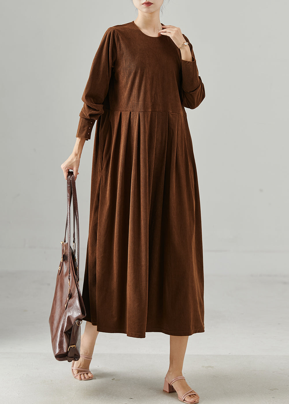 Polished Dress with an Effortless Classic Look