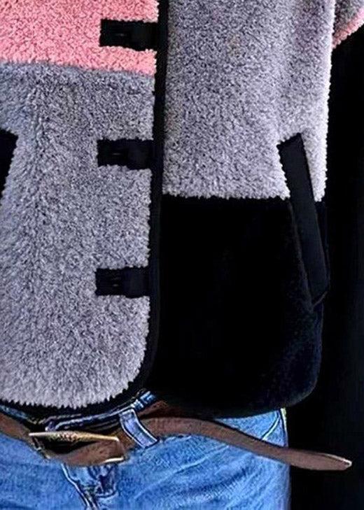Effortlessly Elegant Jacket with a Timeless Design
