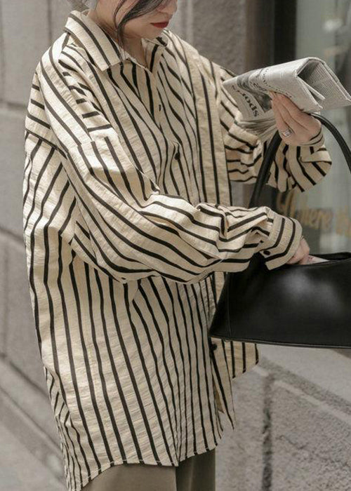 Beautifully Finished Blouse in a Timeless Design