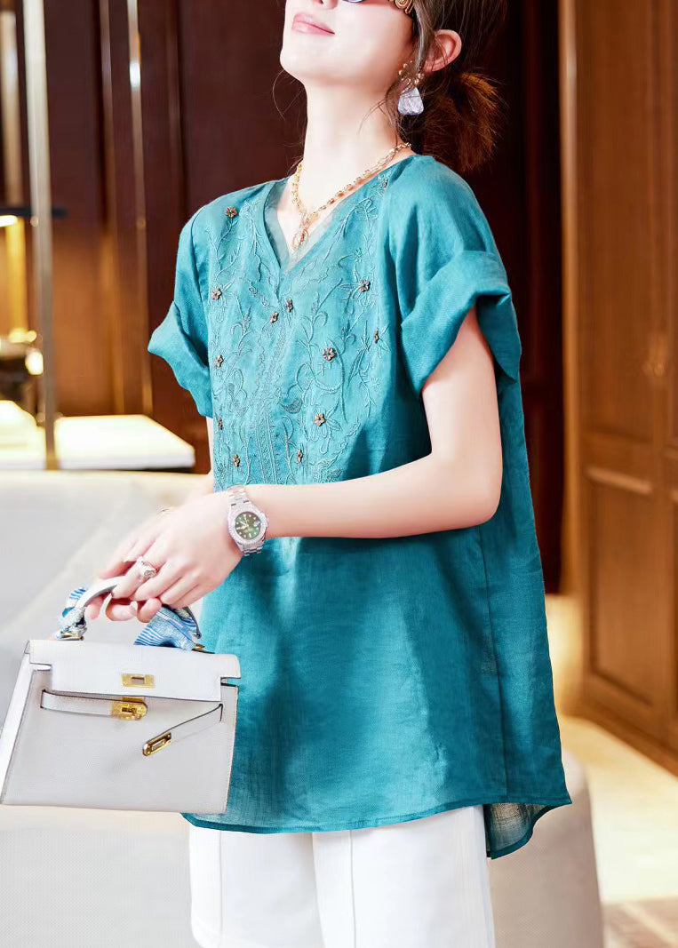 A Vintage Style Shirt with Delicate Timeless Details