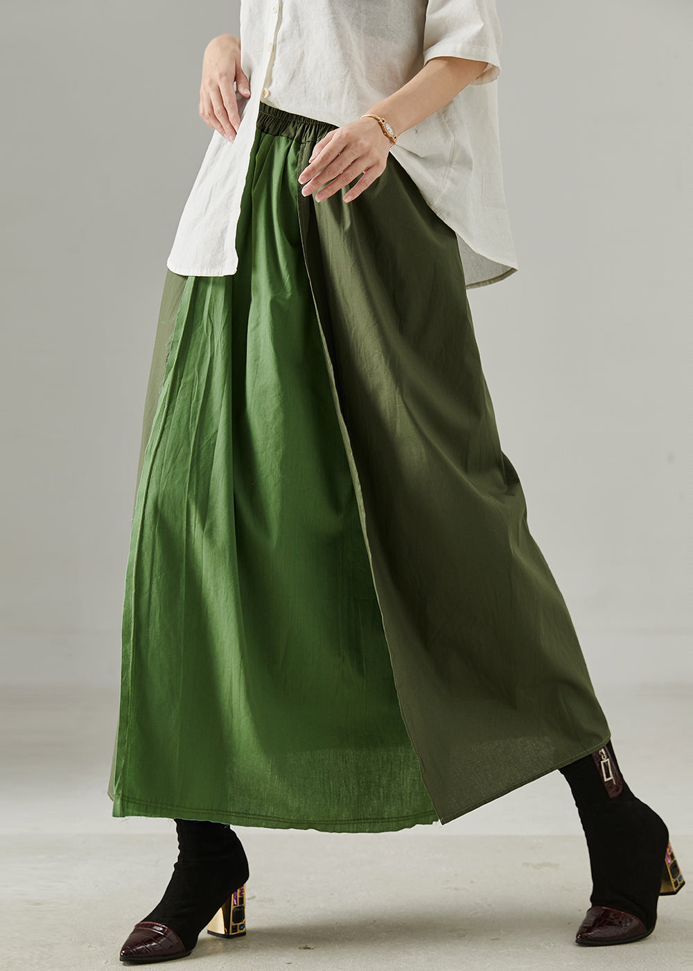 Well Tailored Garment with a Graceful Silhouette