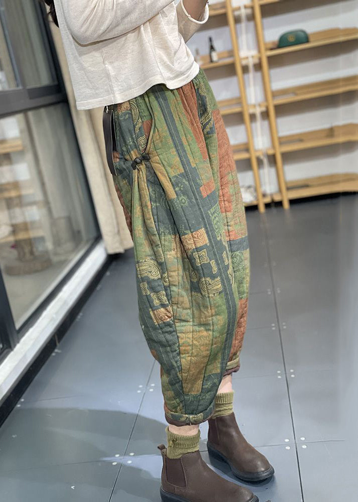 Well Tailored Pants with a Graceful Silhouette