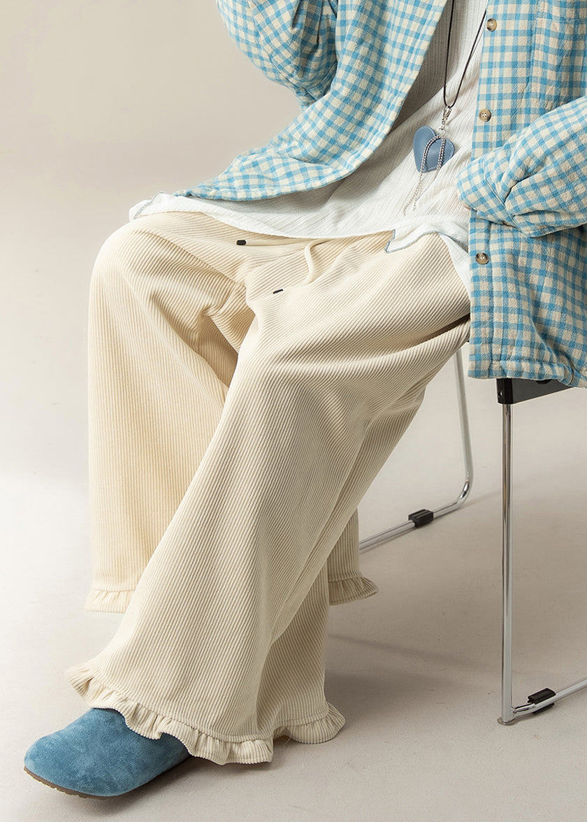 Beautifully Finished Pants in a Timeless Design
