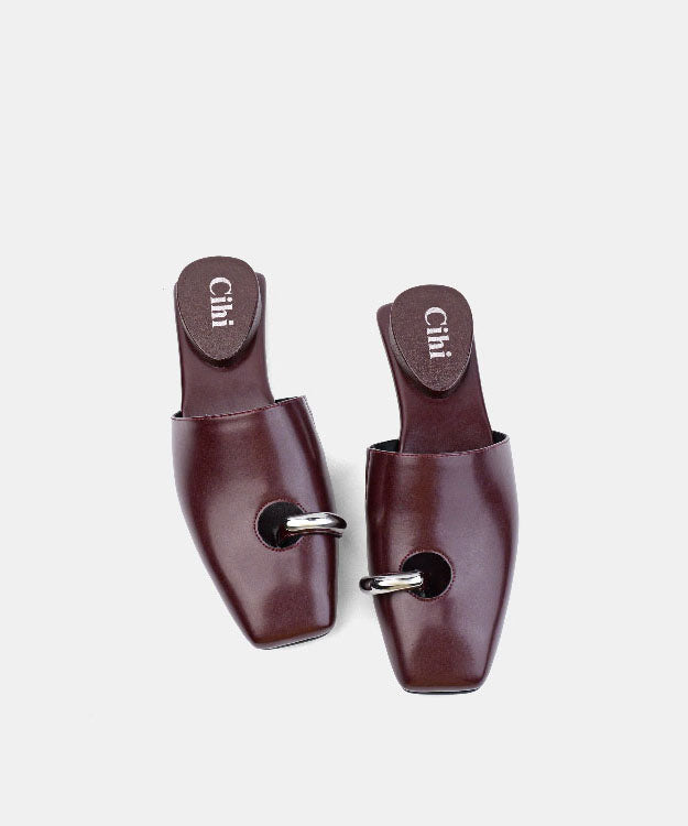 Graceful Orthopedic Sandals for Modern Look
