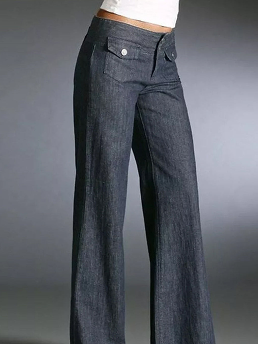 Classic Vintage Pants with a Flattering Fit