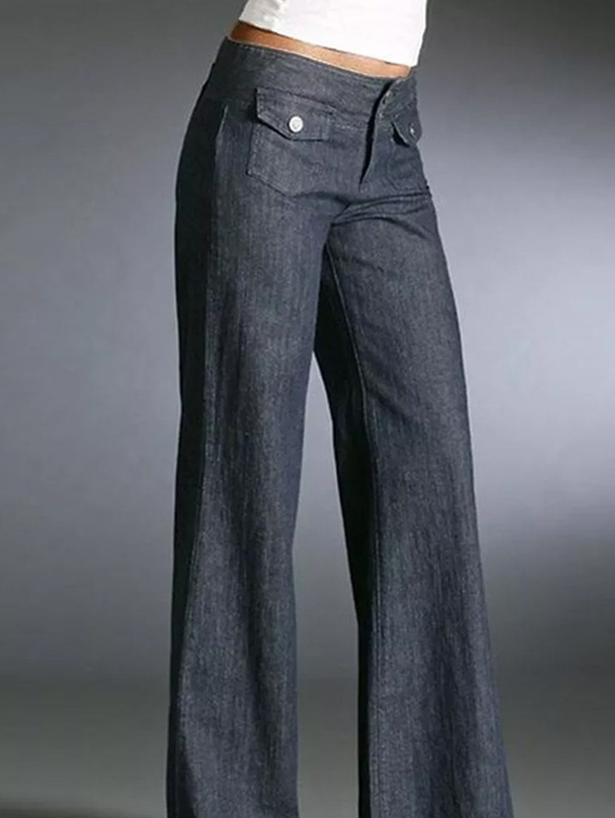 Classic Vintage Pants with a Flattering Fit