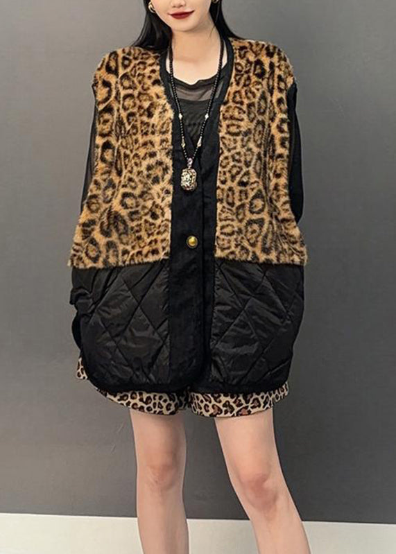 Elegantly Styled Coat for Everyday Wear