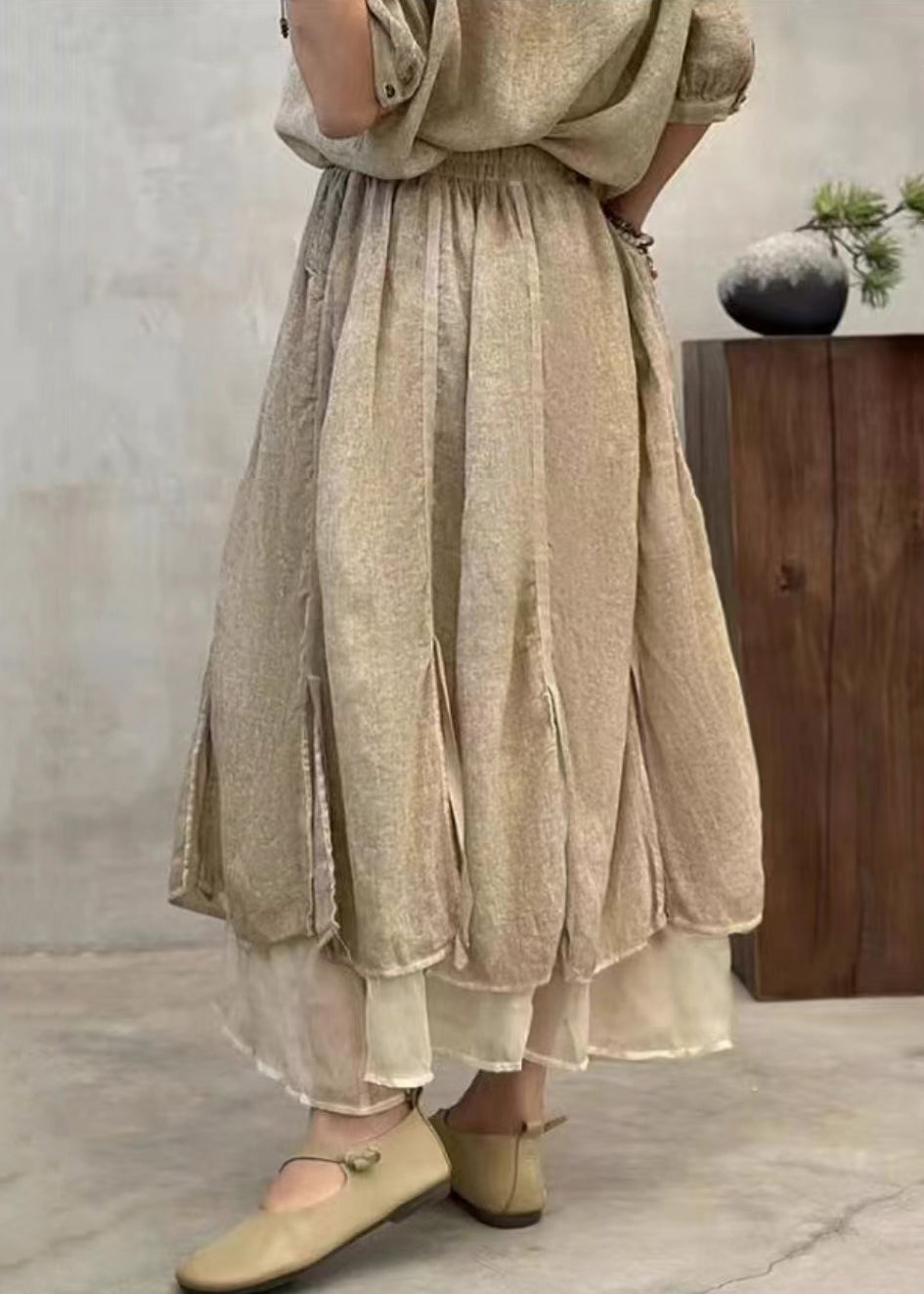 Sophisticated Garment with a Clean Classic Look
