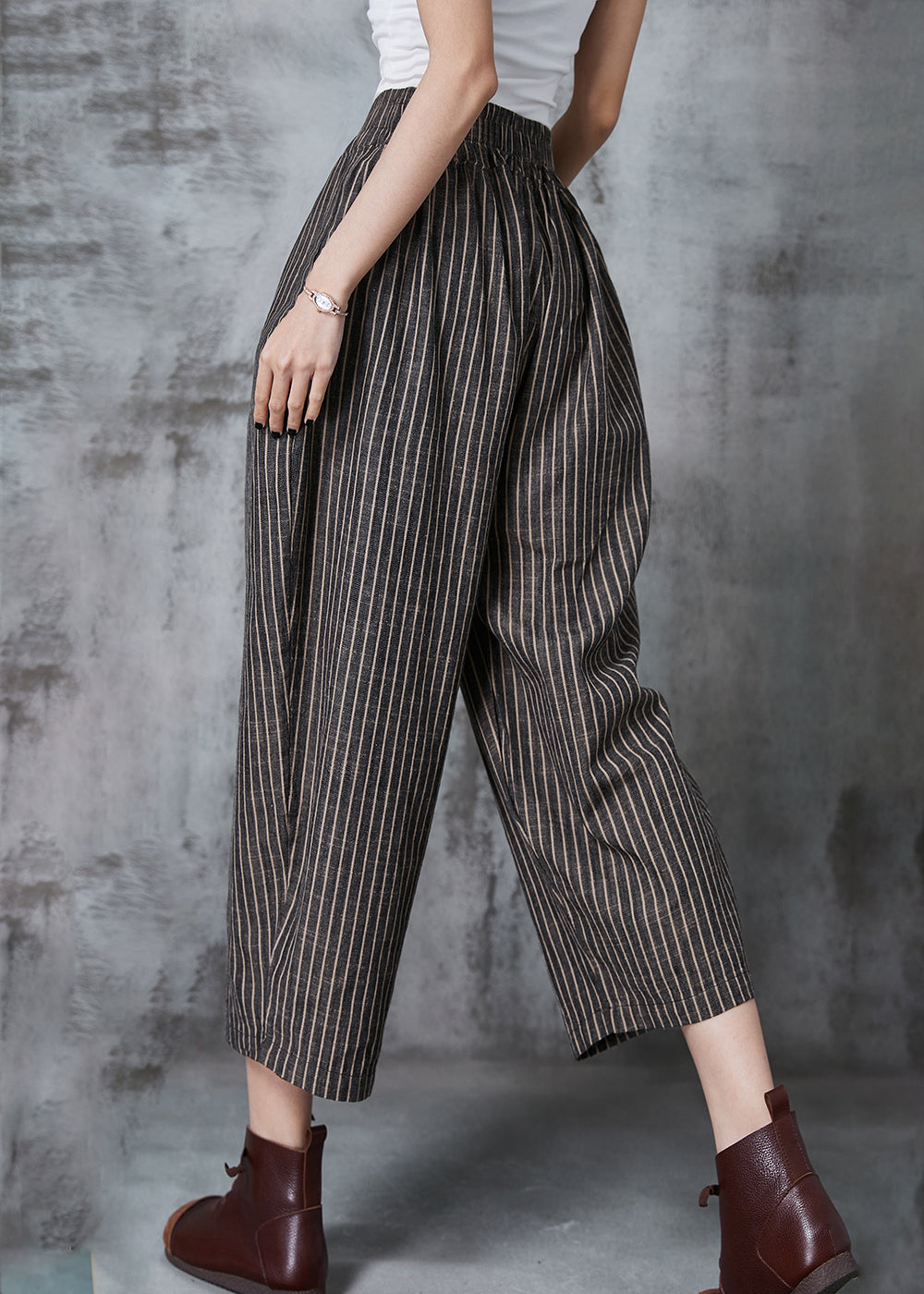 Beautifully Finished Pants in a Timeless Design