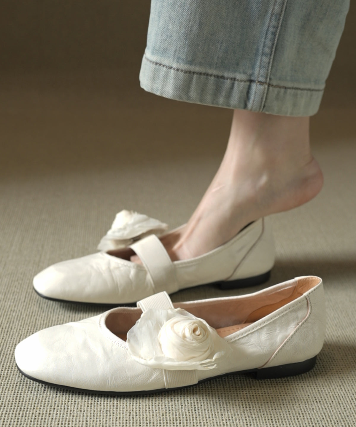 Graceful Orthopedic Flats for Modern Look
