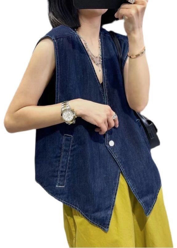 Sophisticated Coat with a Clean Classic Look