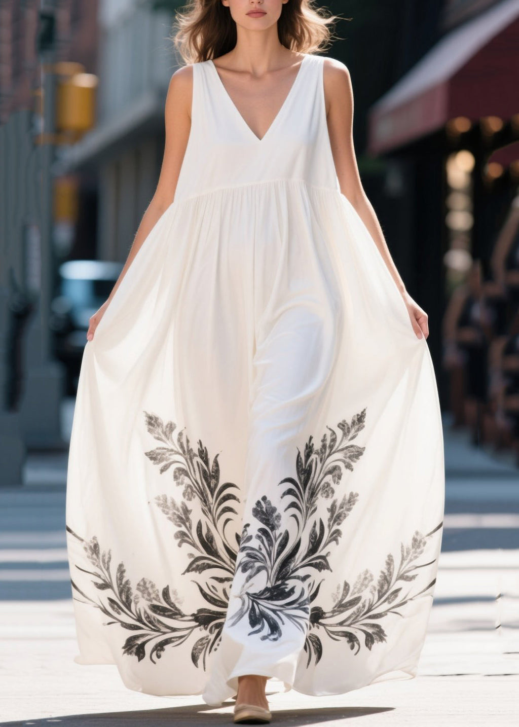 Well Tailored Dress with a Graceful Silhouette