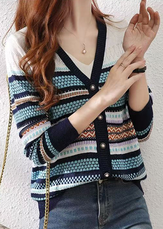 Beautifully Finished Cardigan in a Timeless Design