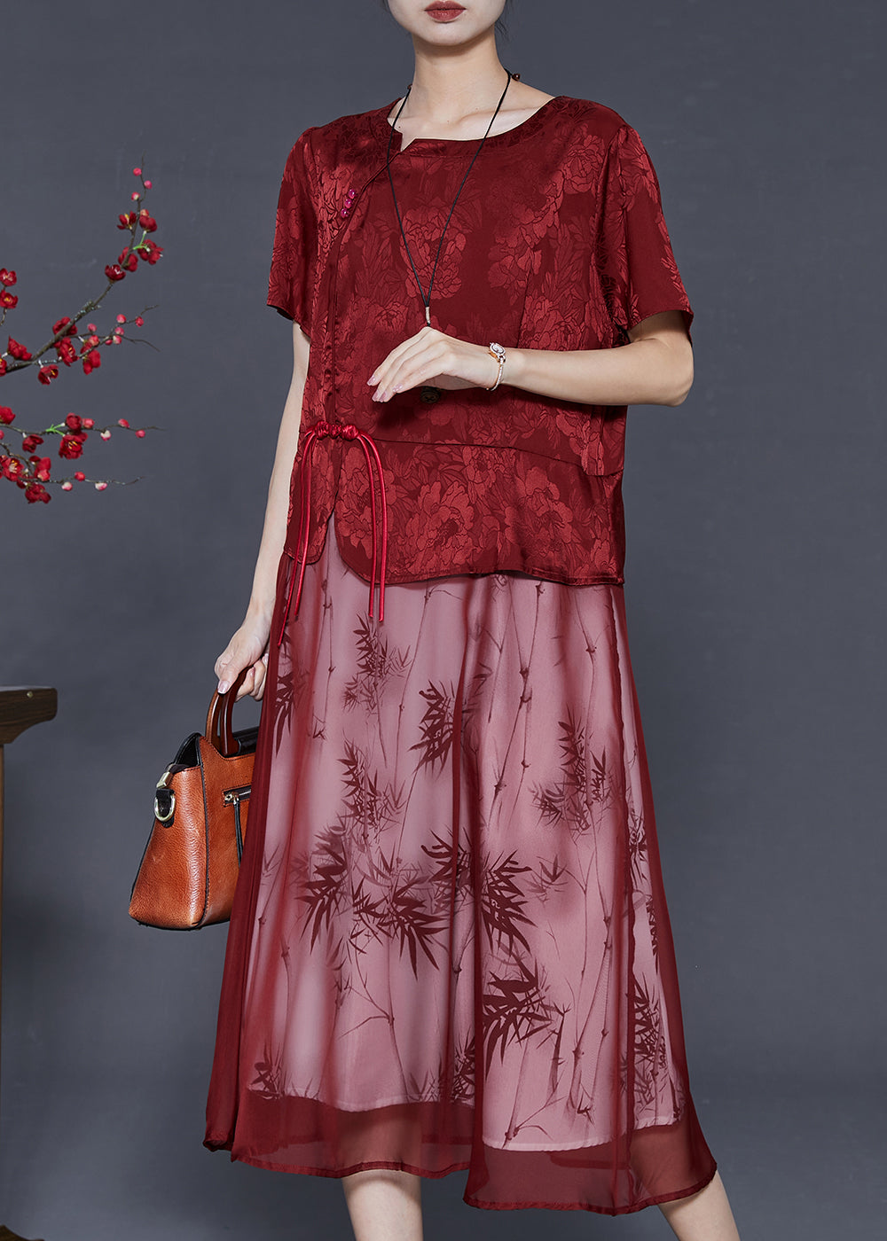 Sophisticated Dress with a Clean Classic Look