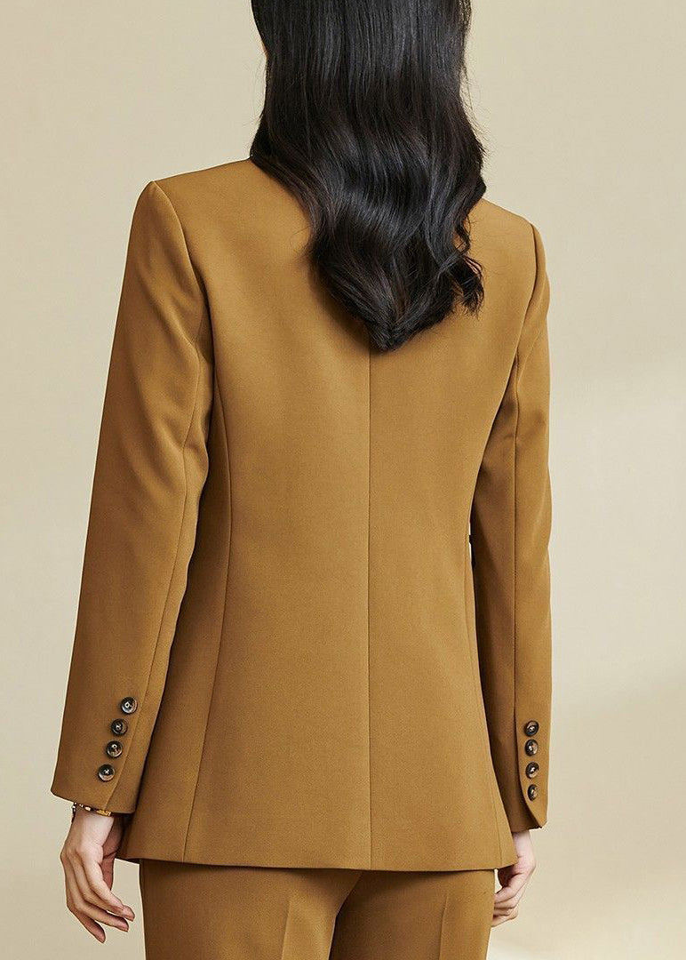 Classic Vintage & Enduringly Stylish Coat