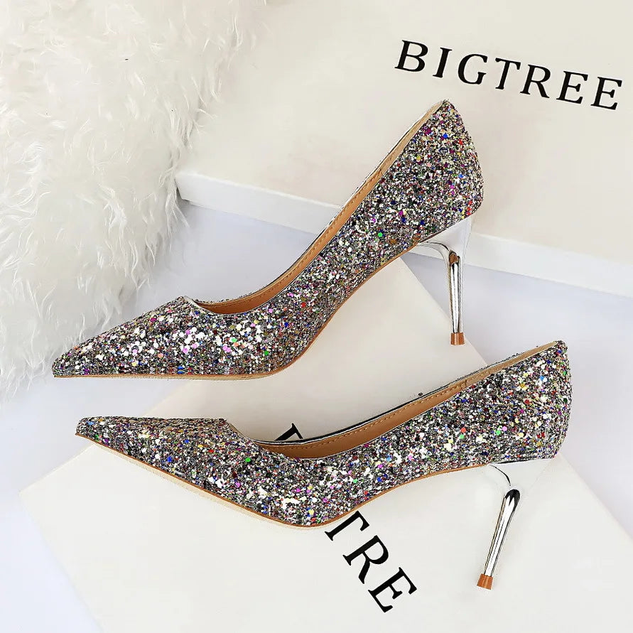 Graceful Orthopedic Heels for Modern Look