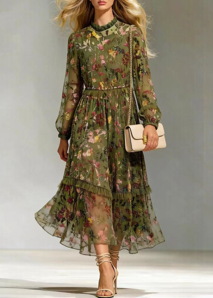 Beautifully Crafted Dress in a Classic Style