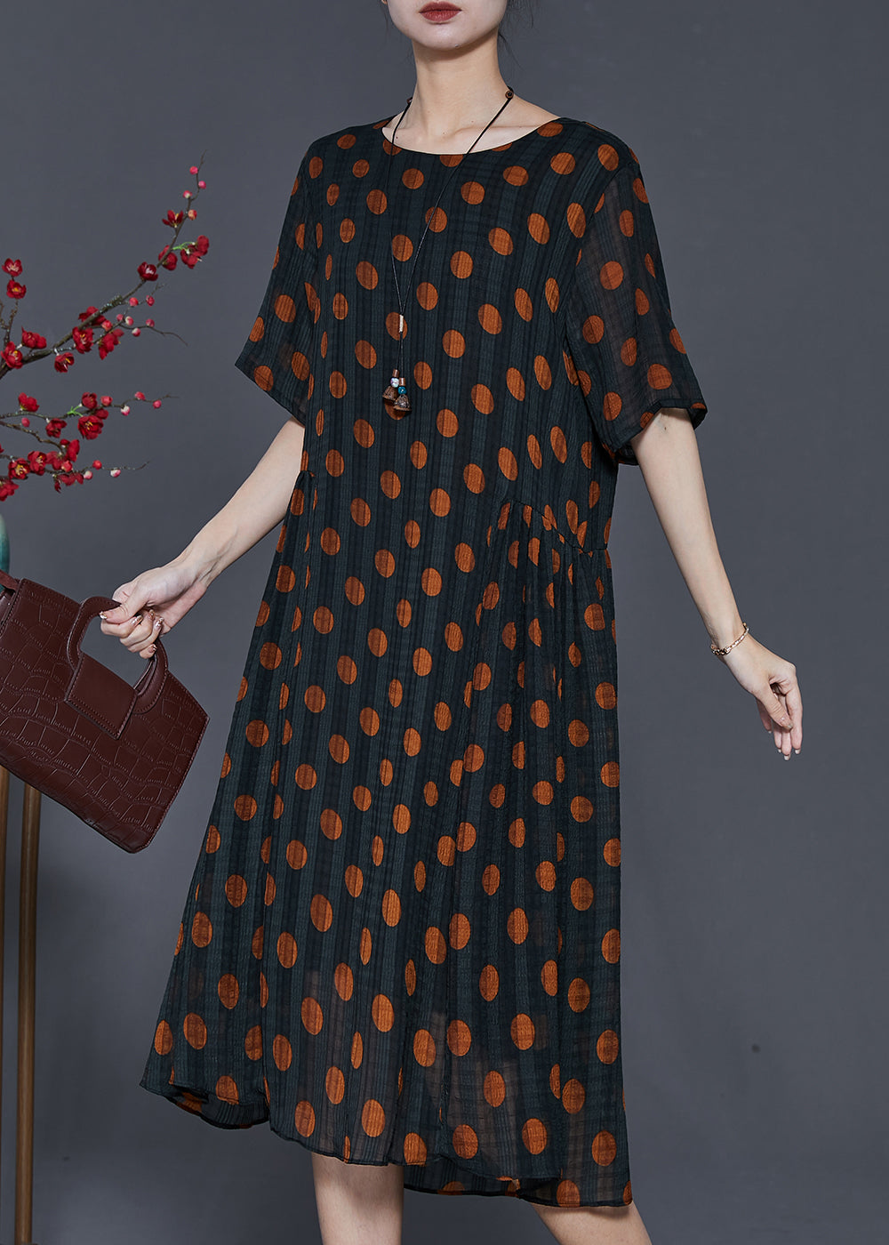 Polished Dress with an Effortless Classic Look