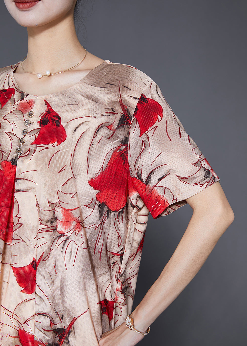 Gracefully Styled Shirt for Any Occasion