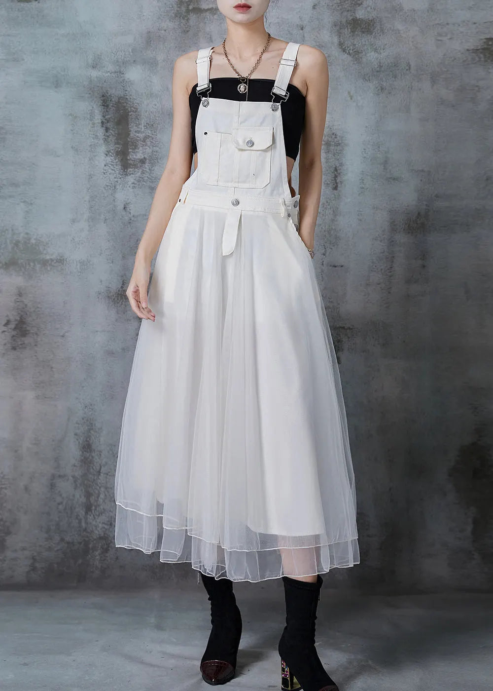 Polished Dress with an Effortless Classic Look