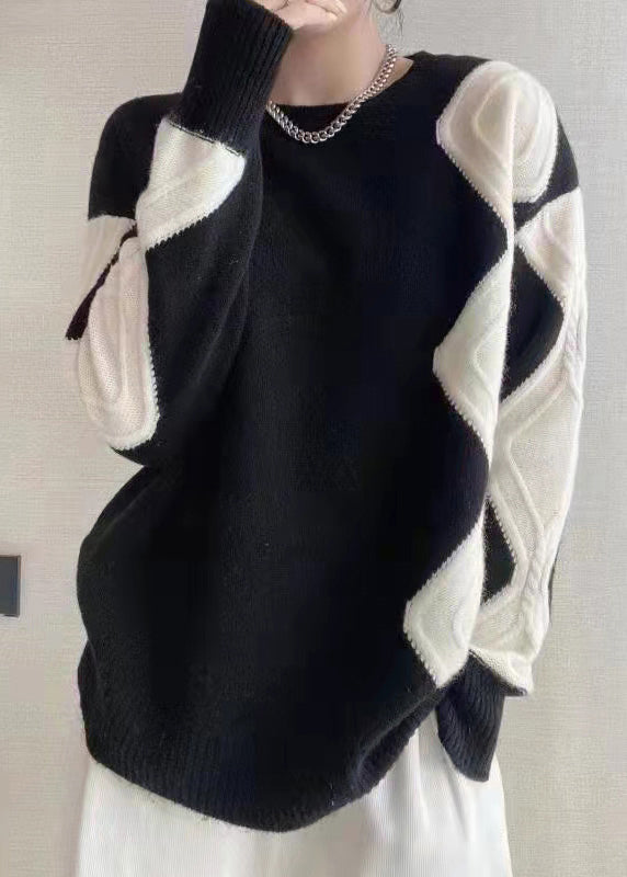 Effortlessly Elegant Sweater with a Timeless Design