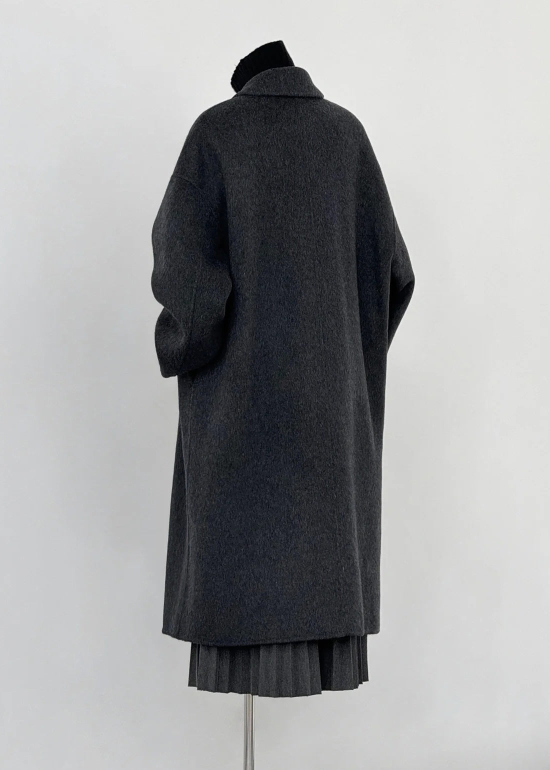 Beautifully Crafted Coat in a Classic Style