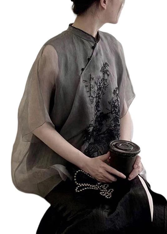 Beautifully Finished Shirt in a Timeless Design