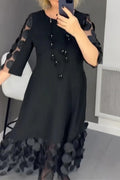 Beautifully Finished Dress in a Timeless Design