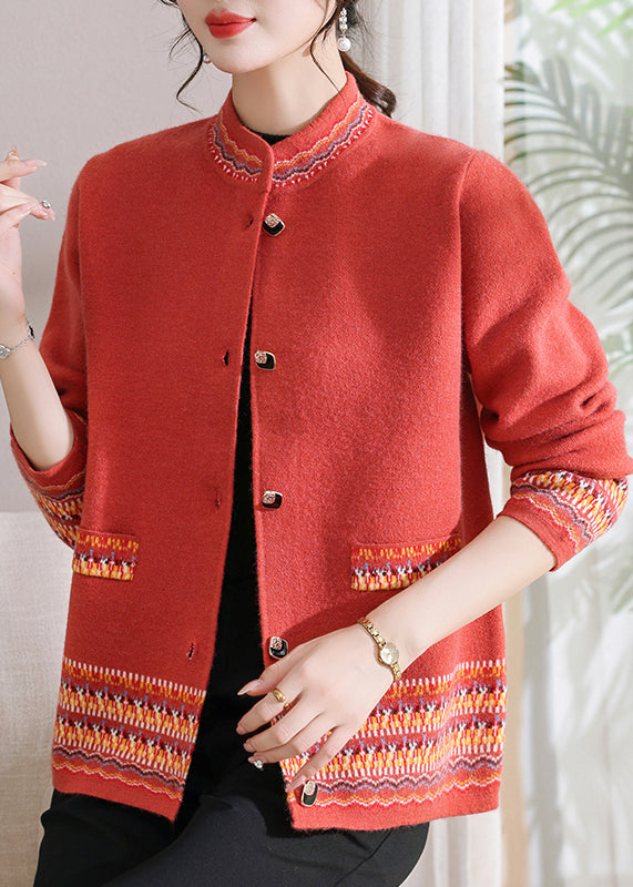 Beautifully Crafted Cardigan in a Classic Style