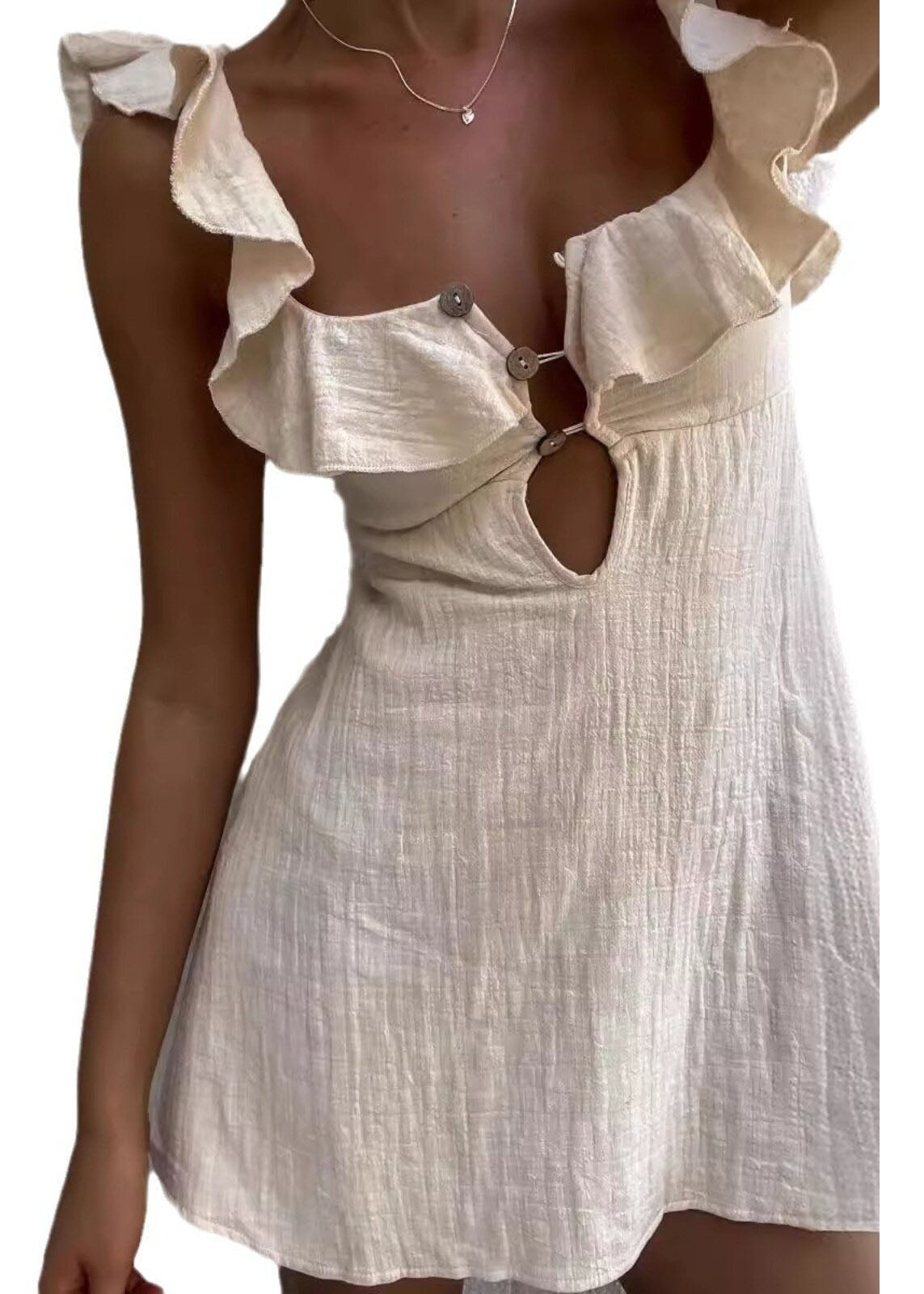 Beautifully Finished Dress in a Timeless Design