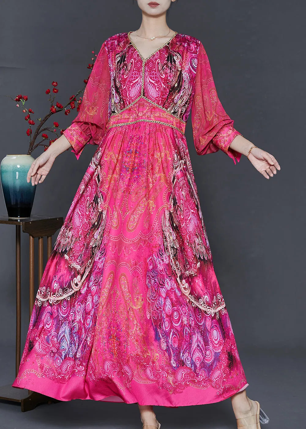 Classic Vintage & Enduringly Stylish Dress