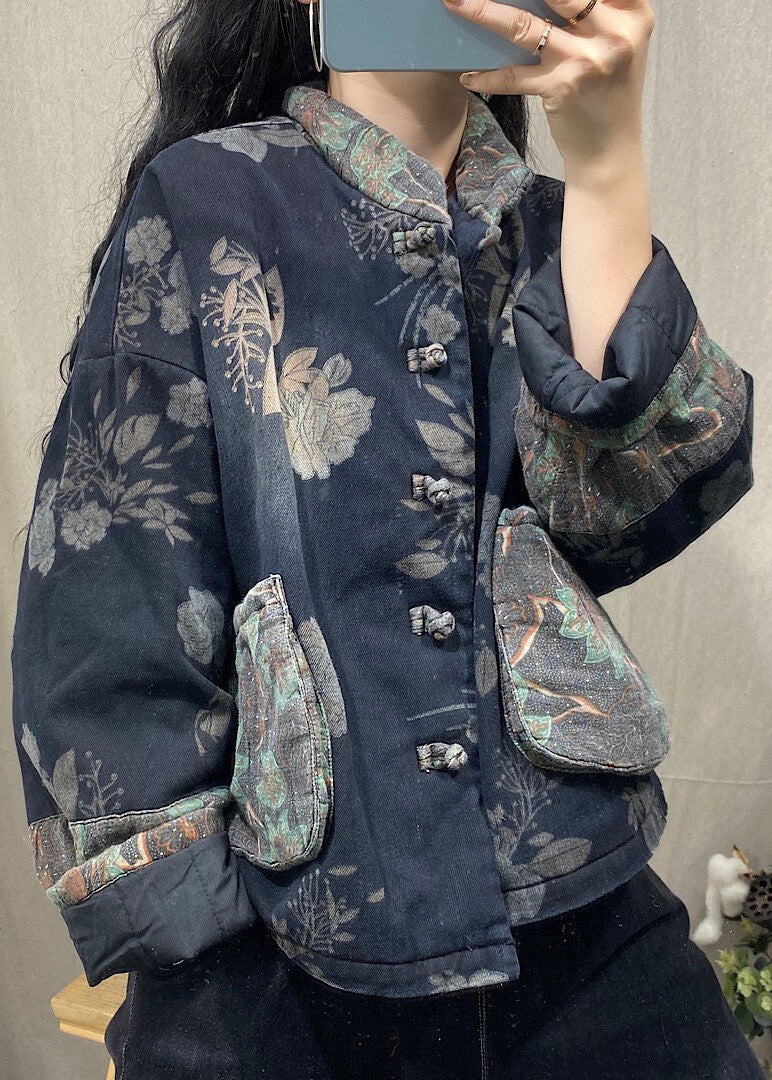 Classic Vintage Coat with a Flattering Fit