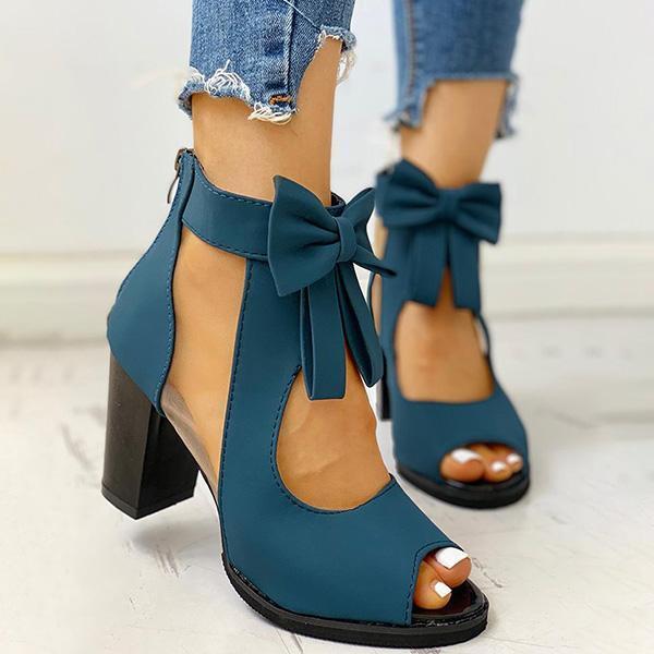 Chic Orthopedic Sandals with Unique Design