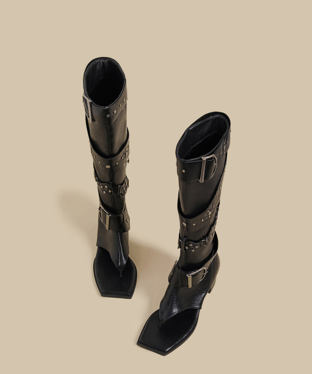 Graceful Orthopedic Boots for Modern Look