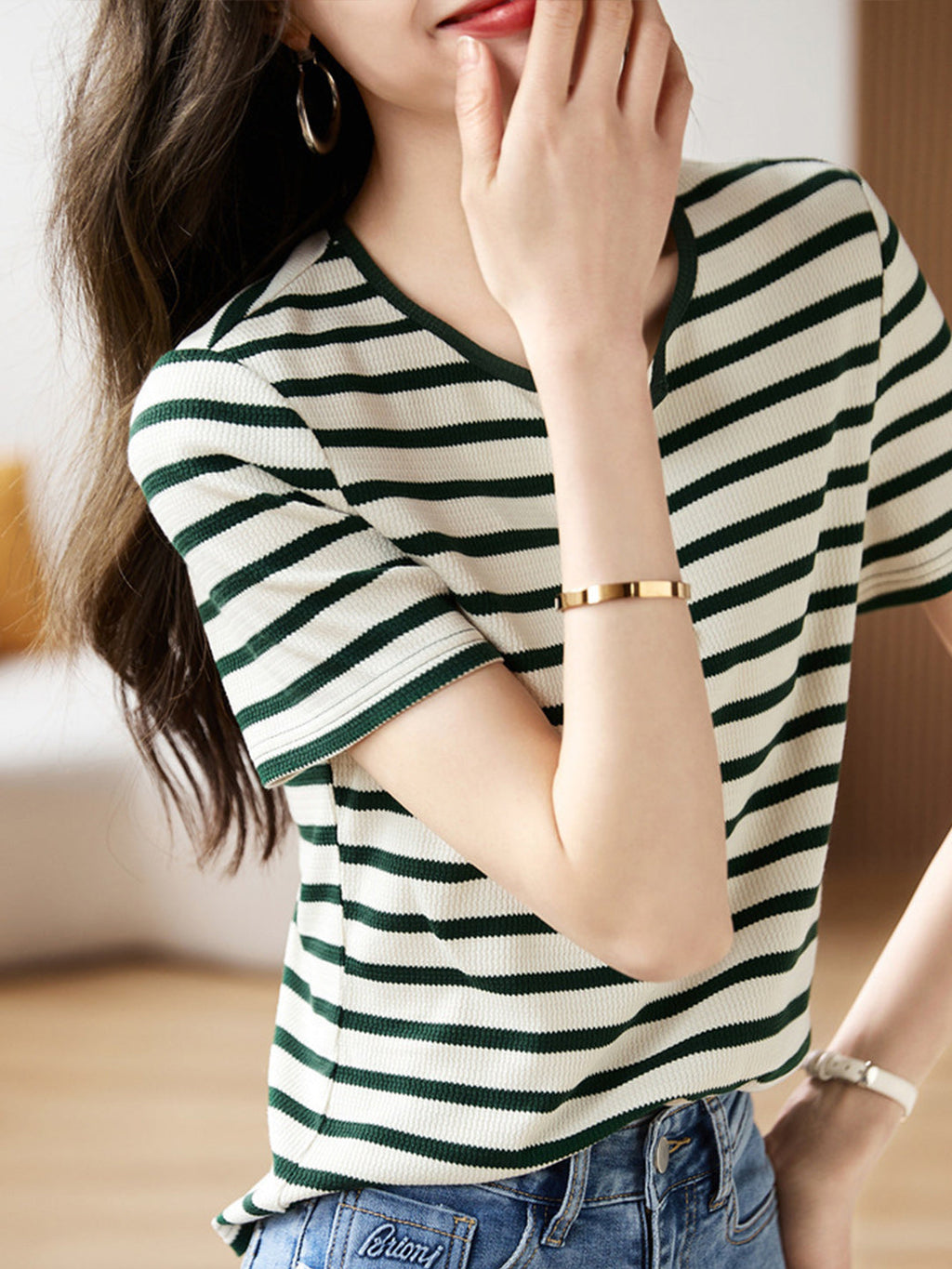 Well Tailored Shirt with a Graceful Silhouette