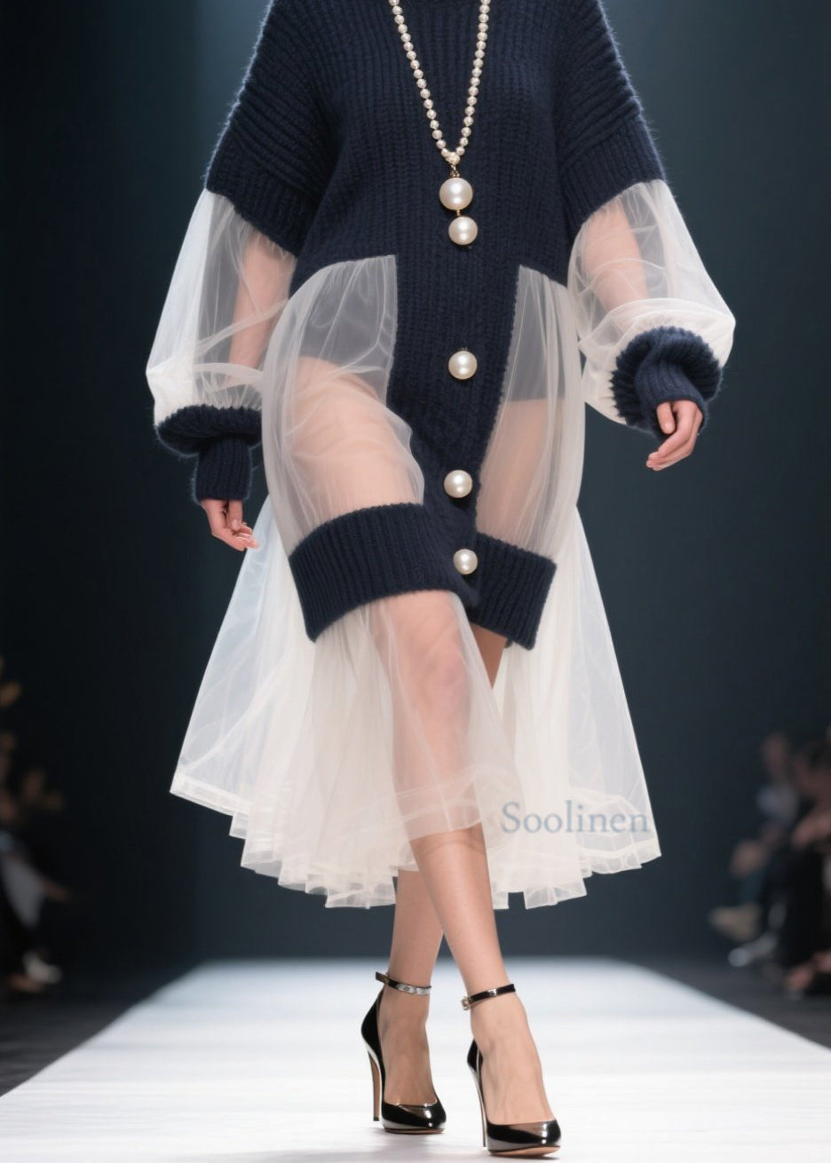 Classic Vintage & Enduringly Stylish Dress