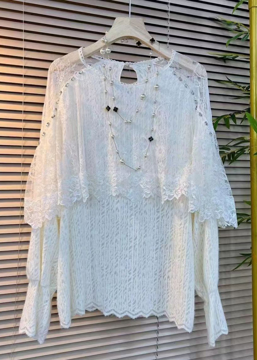 Effortlessly Elegant Top with a Timeless Design