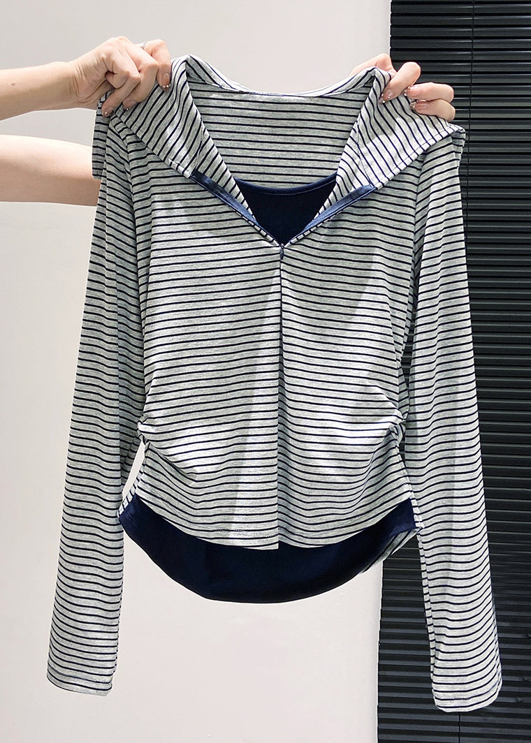 Polished Top with an Effortless Classic Look
