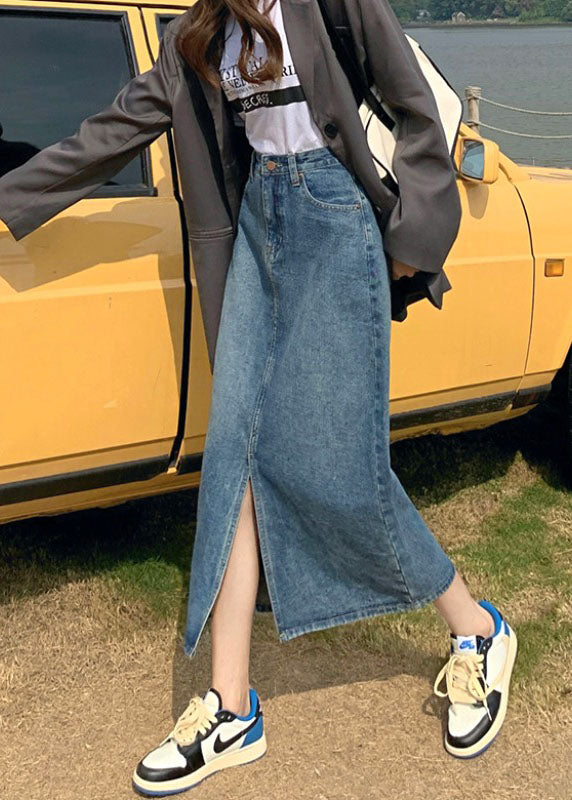 Sophisticated Garment with a Clean Classic Look