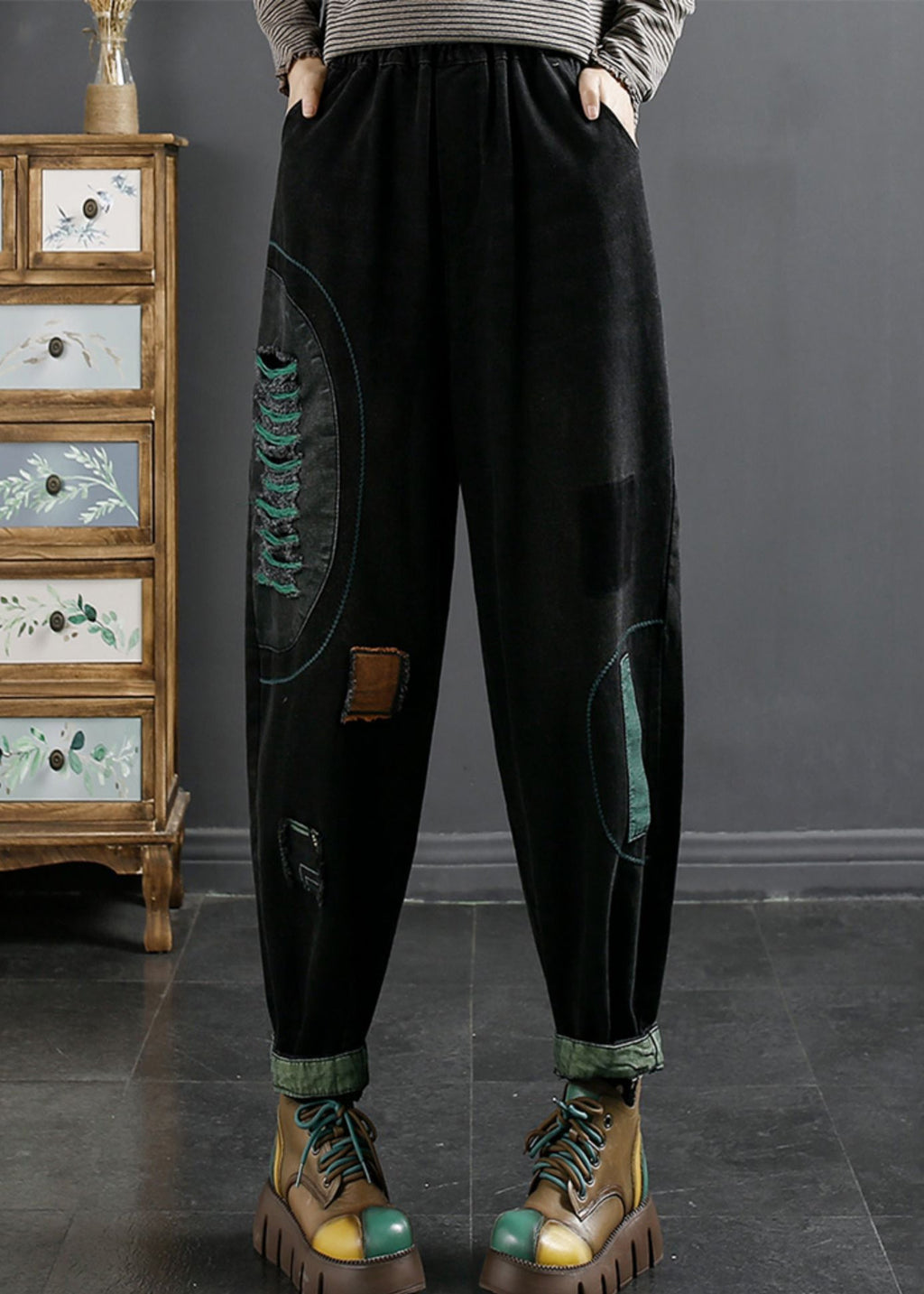 Gracefully Styled Pants for Any Occasion