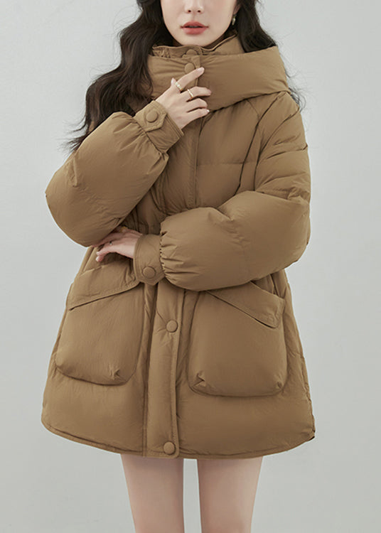Well Tailored Coat with a Graceful Silhouette