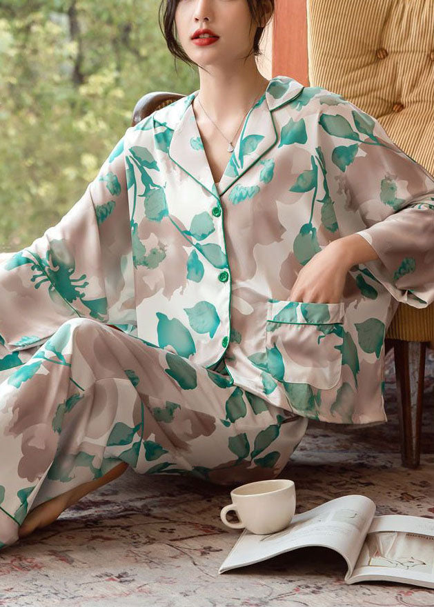 Vintage Style Garment with a Modern Fit