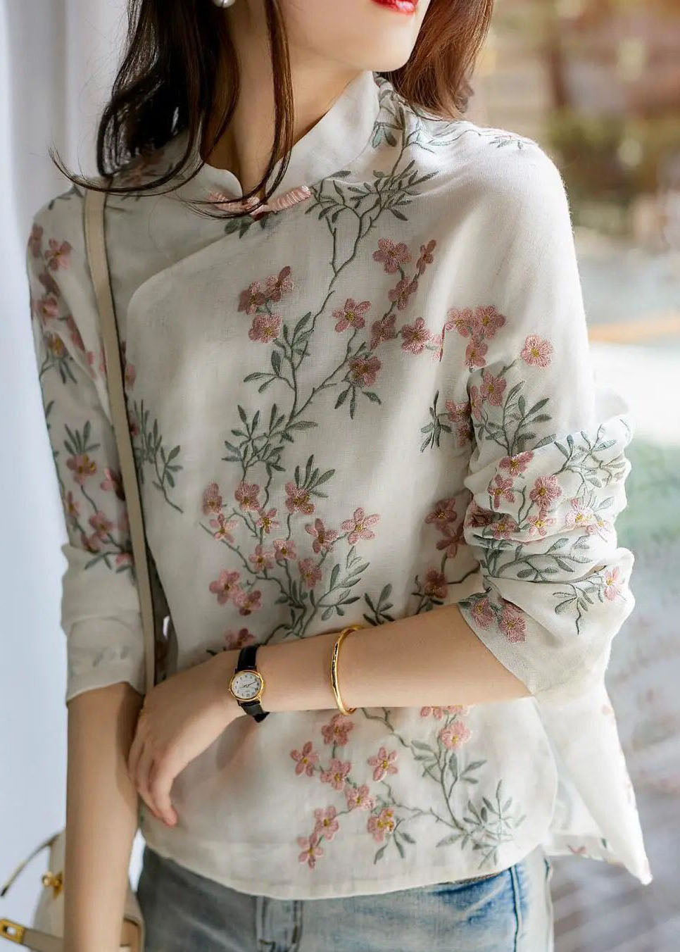 Polished Blouse with an Effortless Classic Look