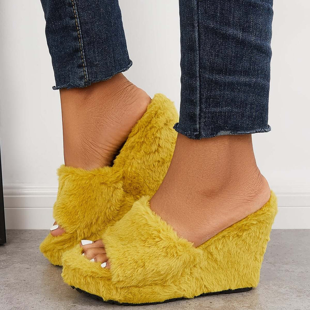 Stylish Orthopedic Slippers for Any Occasion