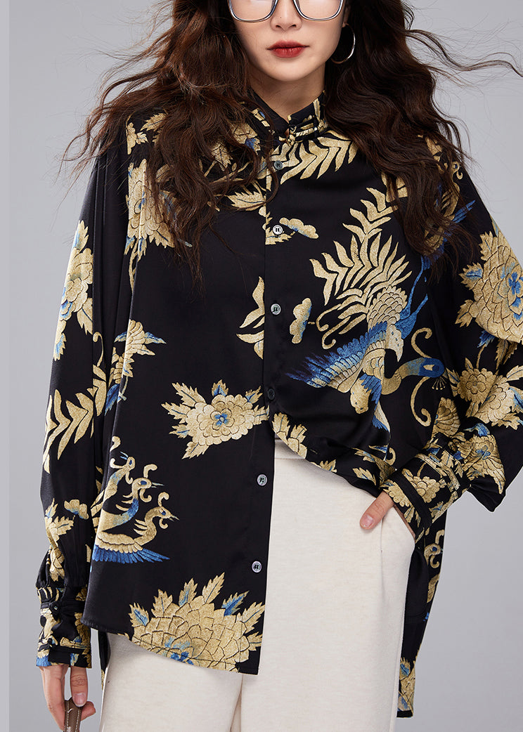 Sophisticated Blouse with a Clean Classic Look