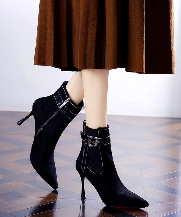 Graceful Orthopedic Boots for Modern Look