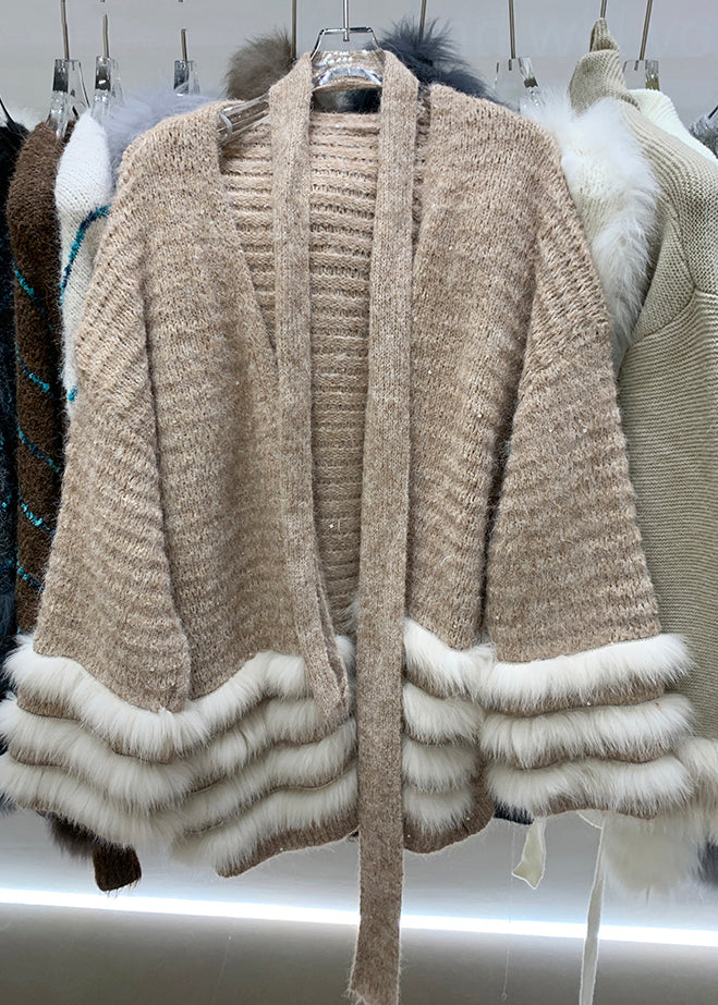 Effortlessly Elegant Cardigan with a Timeless Design