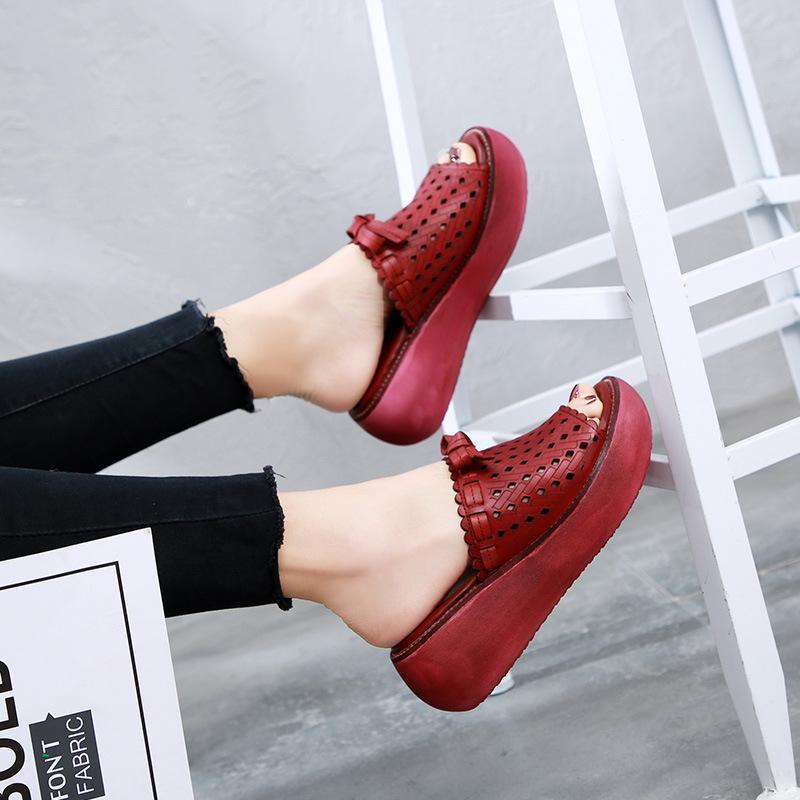 Graceful Orthopedic Slippers for Modern Look
